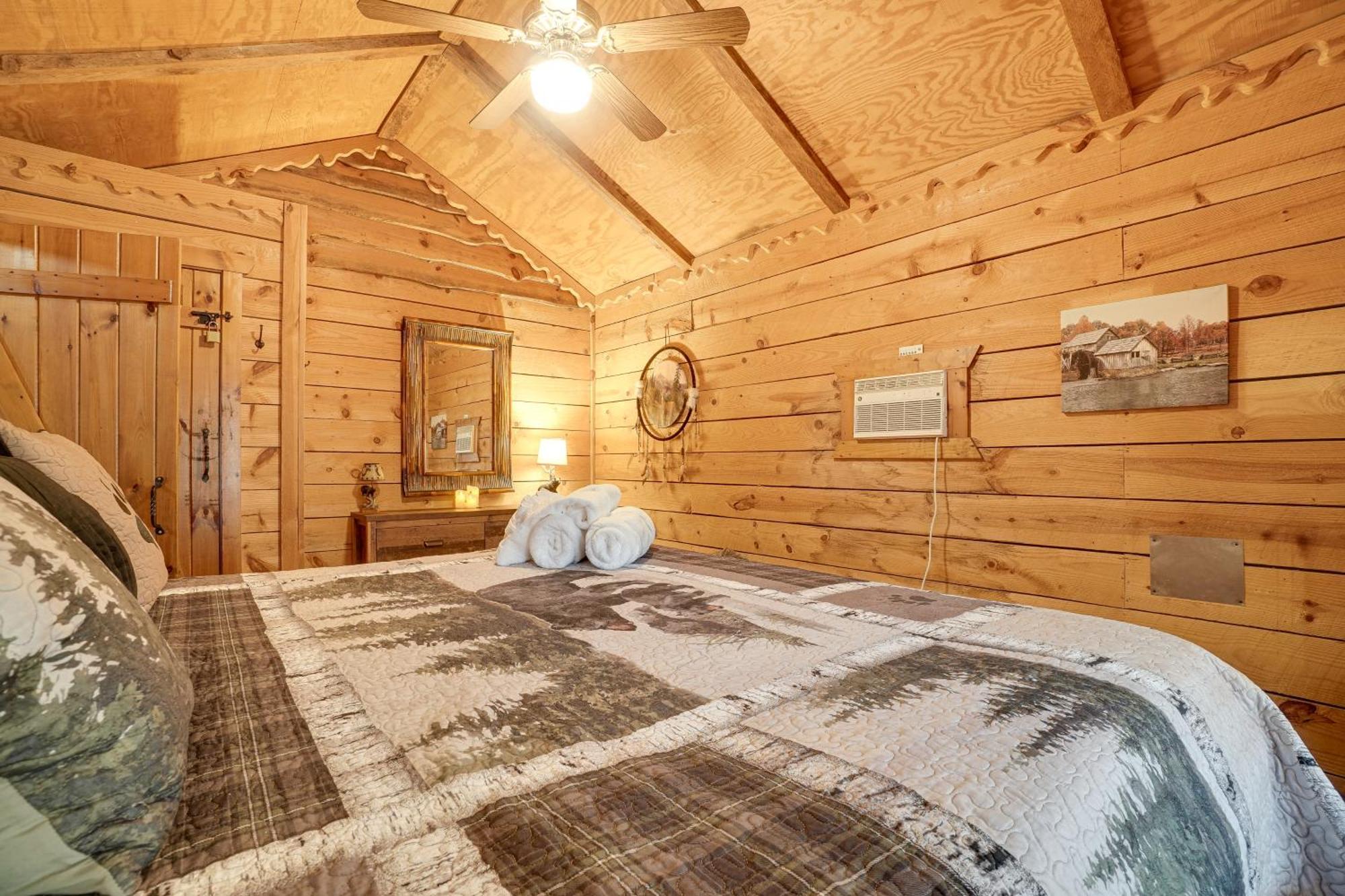 Secluded Family Retreat In Dahlonega With Hot Tub! Βίλα Εξωτερικό φωτογραφία