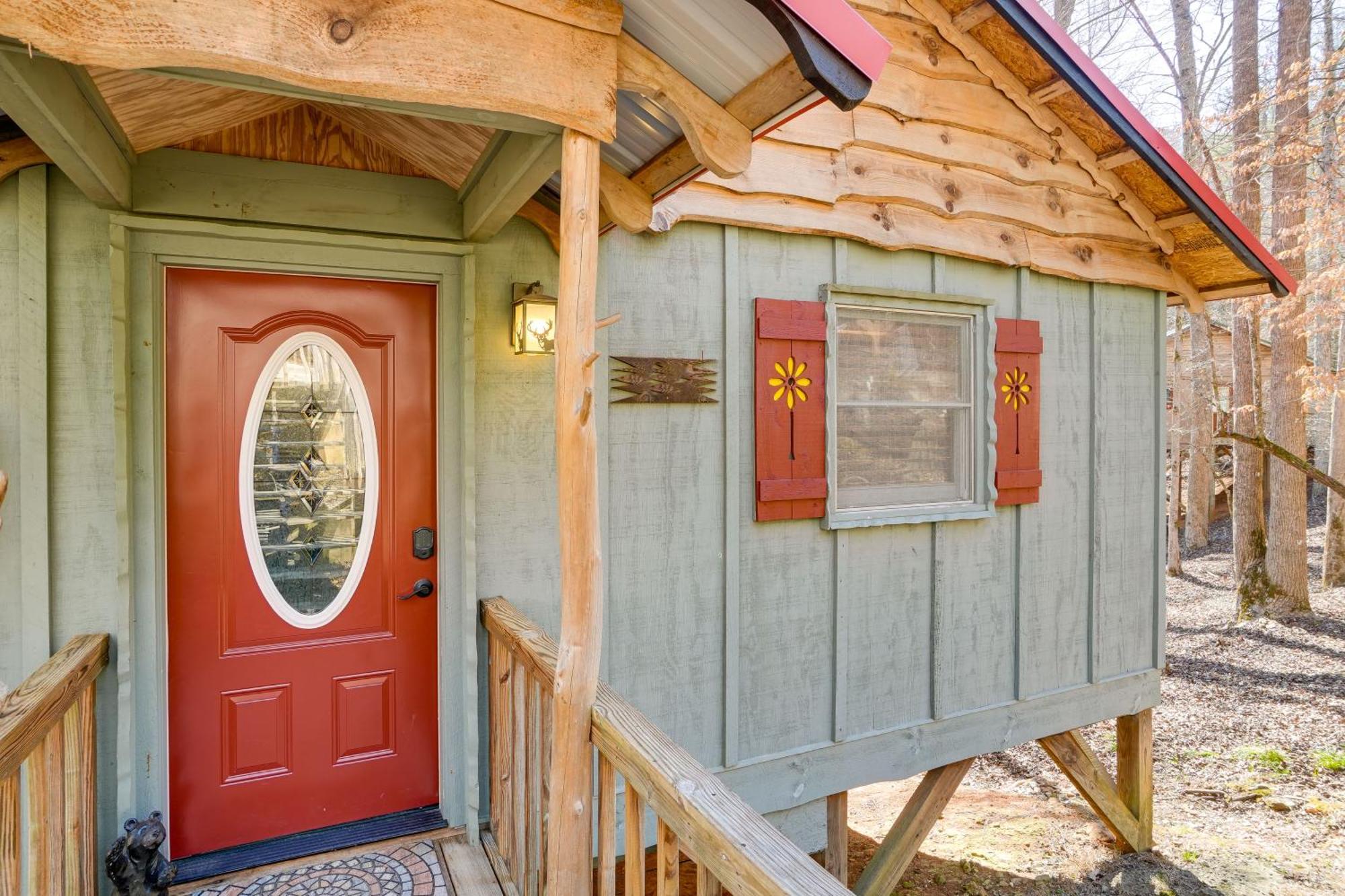 Secluded Family Retreat In Dahlonega With Hot Tub! Βίλα Εξωτερικό φωτογραφία