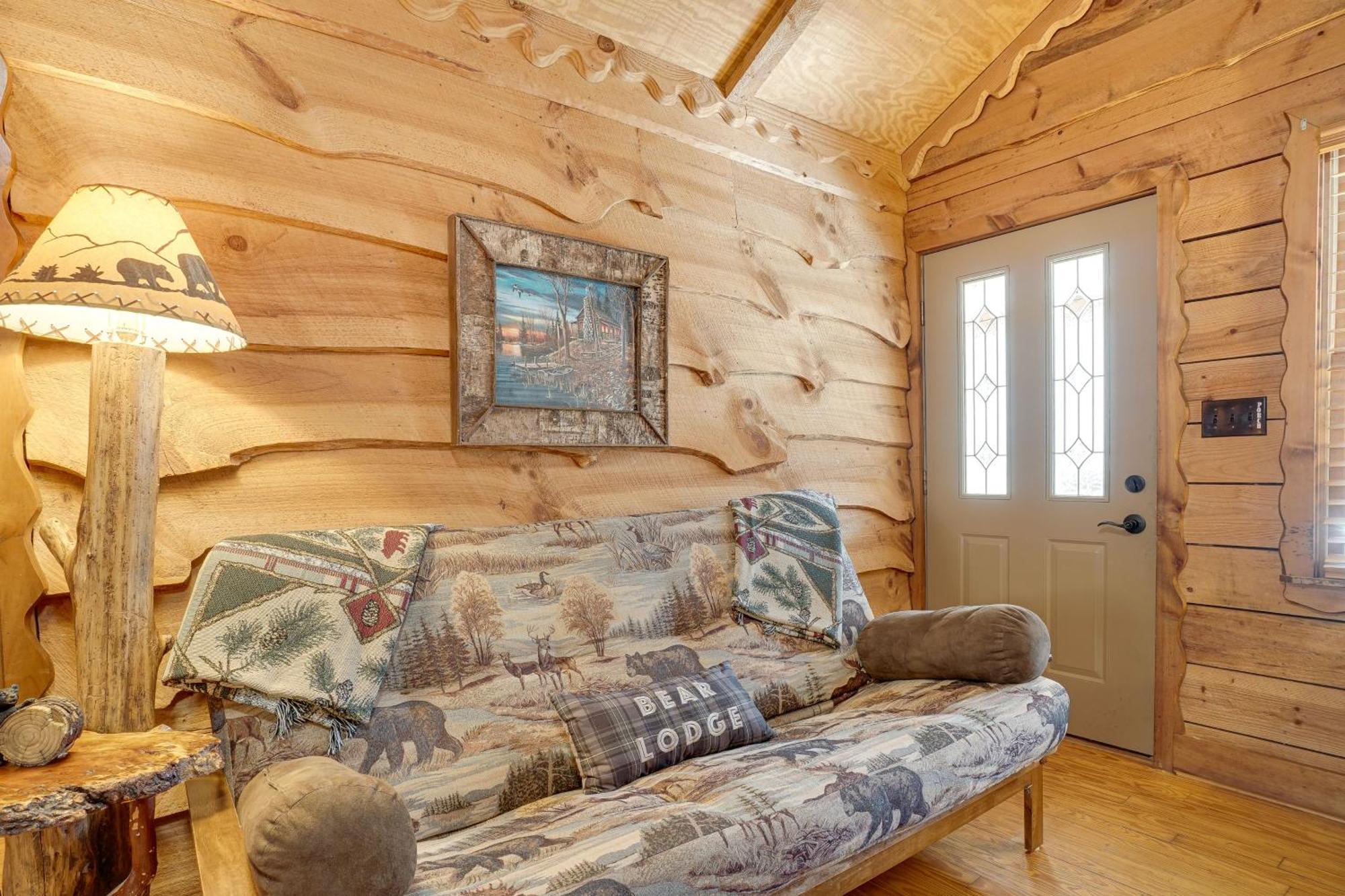 Secluded Family Retreat In Dahlonega With Hot Tub! Βίλα Εξωτερικό φωτογραφία