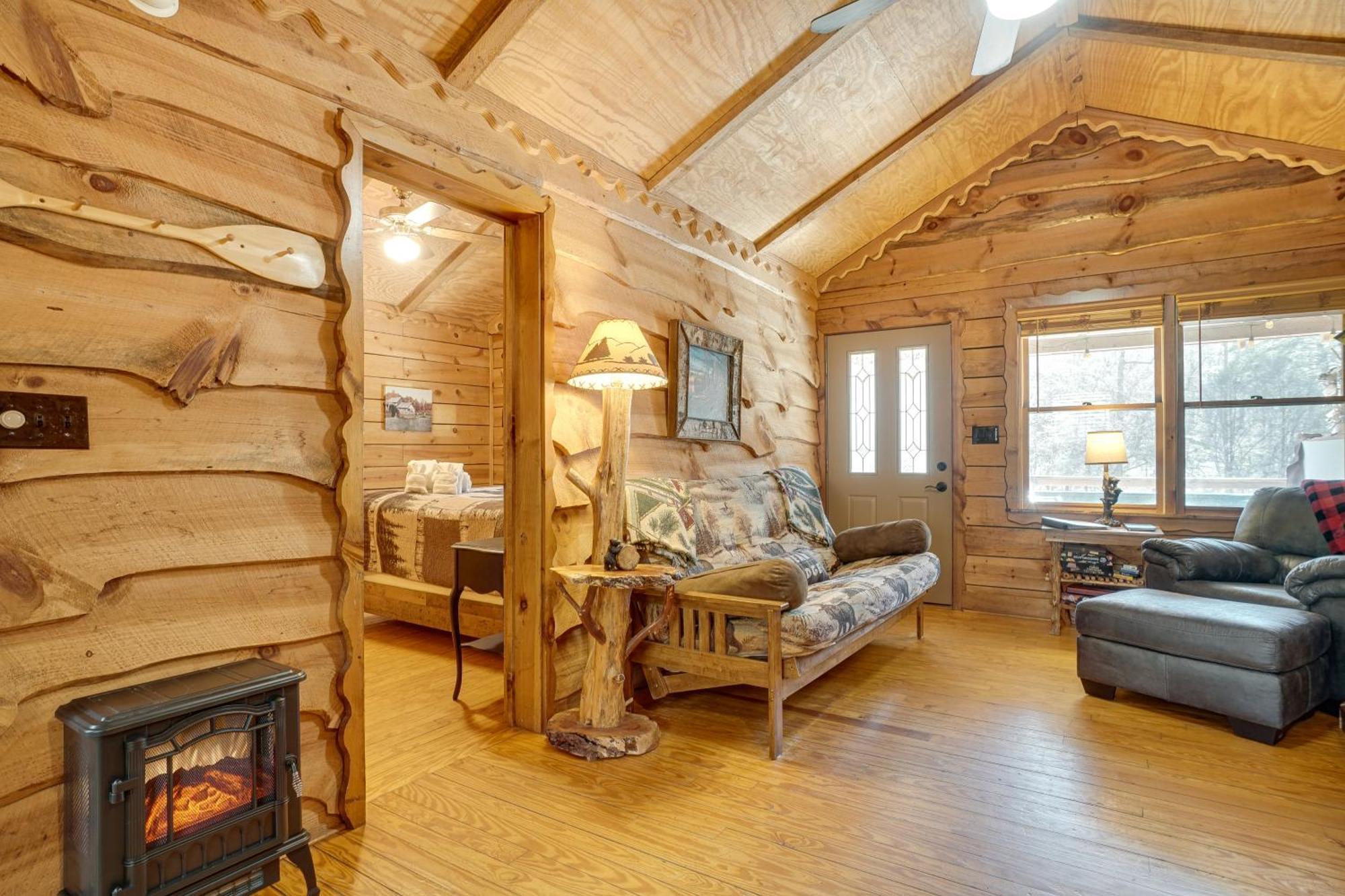 Secluded Family Retreat In Dahlonega With Hot Tub! Βίλα Εξωτερικό φωτογραφία