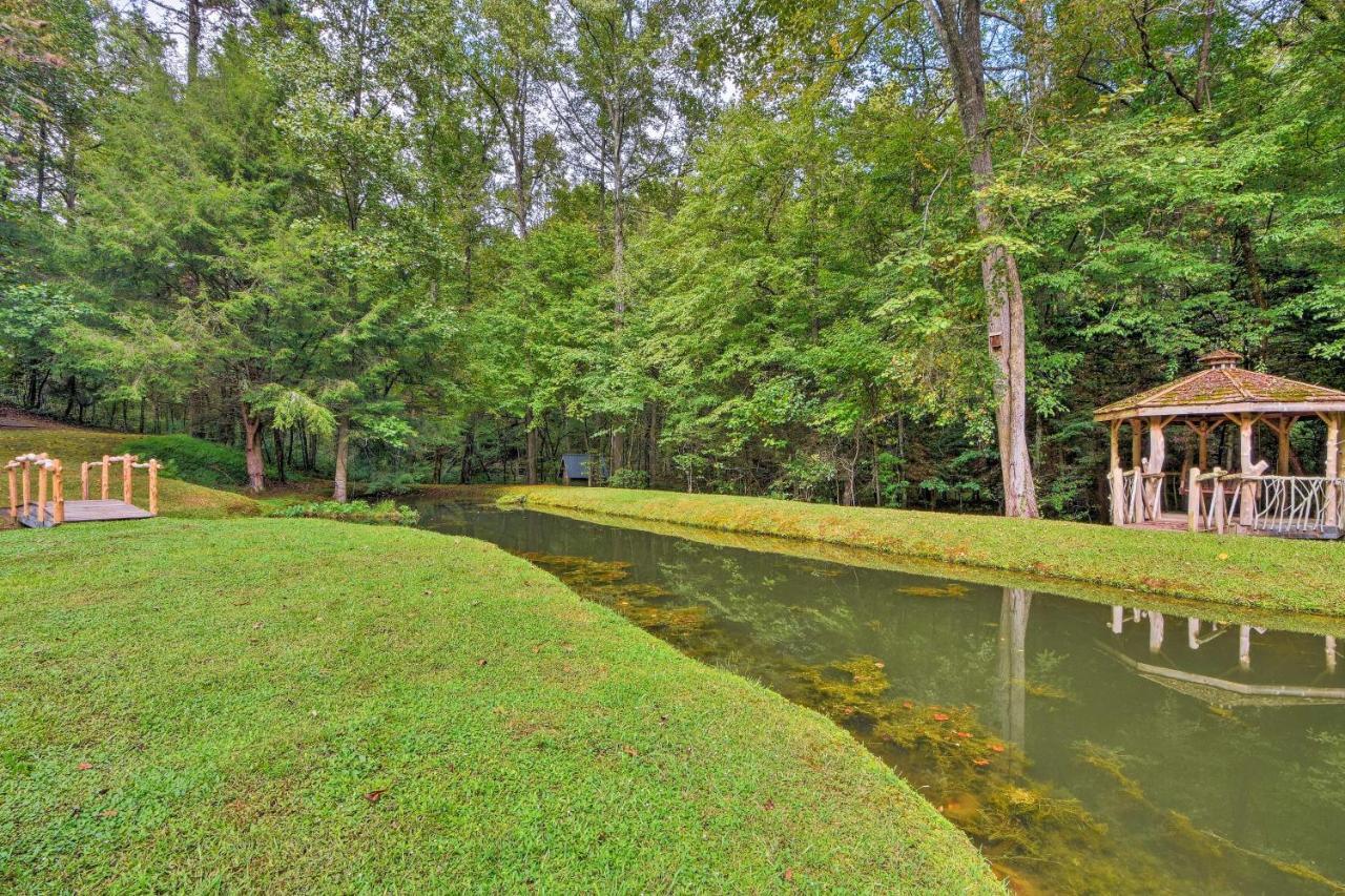 Secluded Family Retreat In Dahlonega With Hot Tub! Βίλα Εξωτερικό φωτογραφία